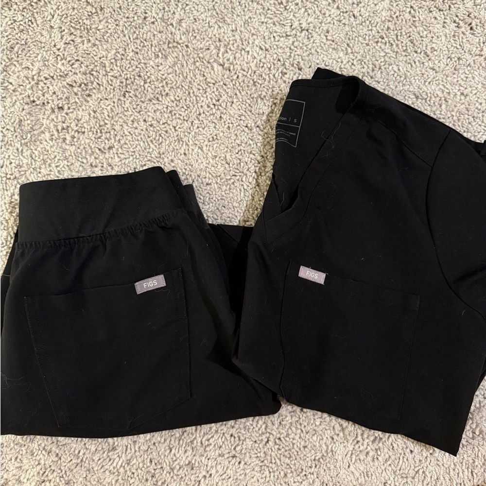 Figs scrub set- Catrina top and Zamora jogger